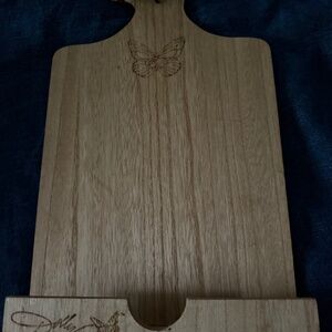 Dolly Parton cookbook stand